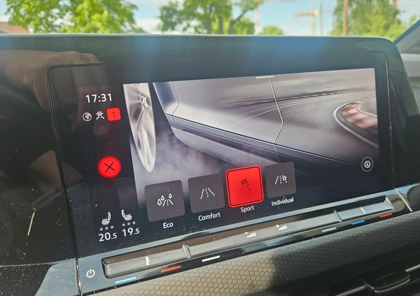 Volkswagen Golf cena 166050 przebieg: 13500, rok produkcji 2022 z Kraków małe 121